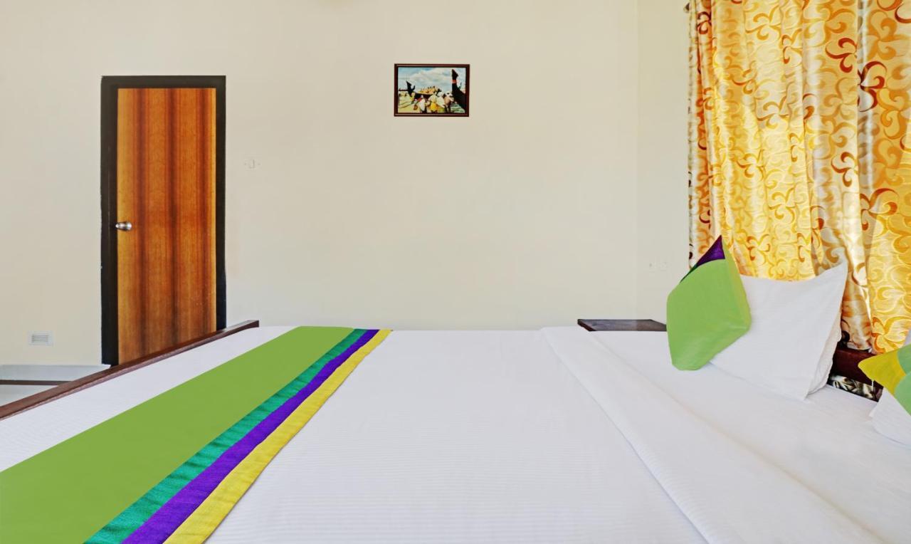 Hotel Treebo Trend Time Square Marine Drive Kochi Zewnętrze zdjęcie