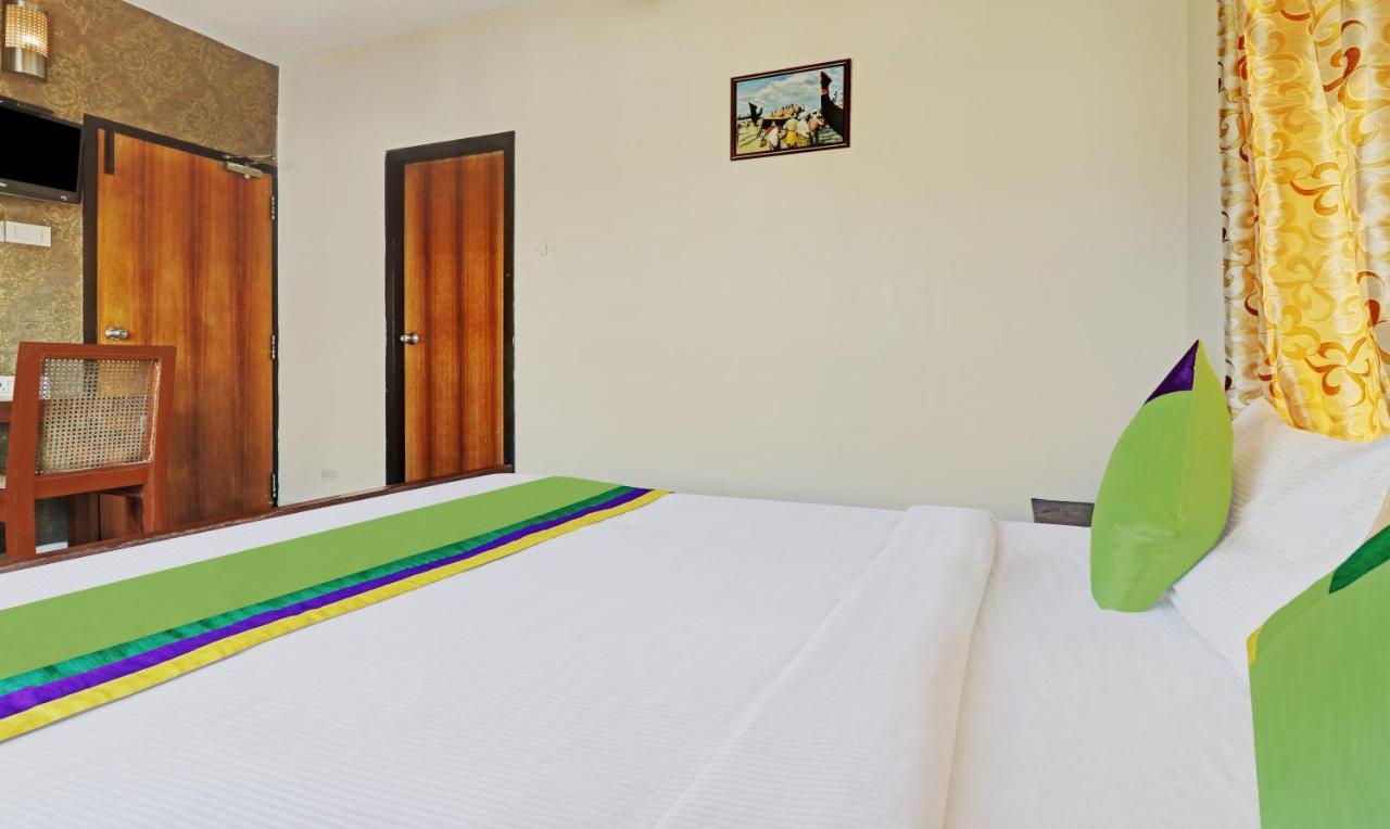 Hotel Treebo Trend Time Square Marine Drive Kochi Zewnętrze zdjęcie